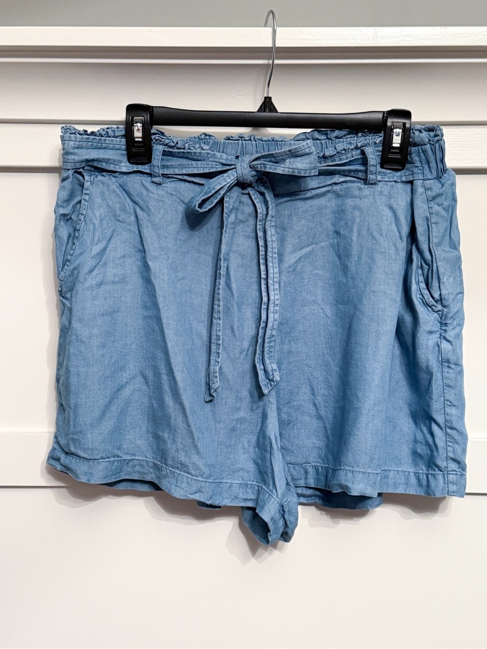 LC Lauren Conrad Light Blue Denim Flowy Tie Shorts